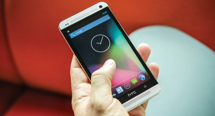 Stock-HTC_One_Google-FEATURED