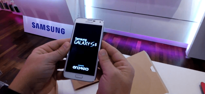 Powered-by-Android-Galaxy-S5