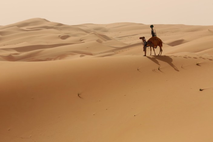Liwa desert street view trekkor