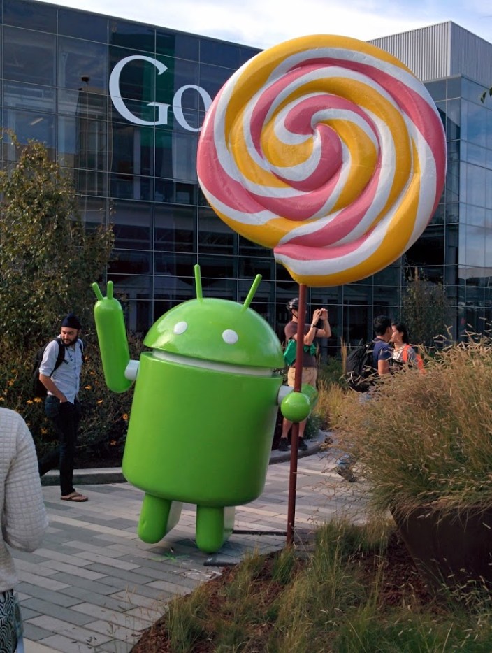 Android-lolliopop-google-campus-statue