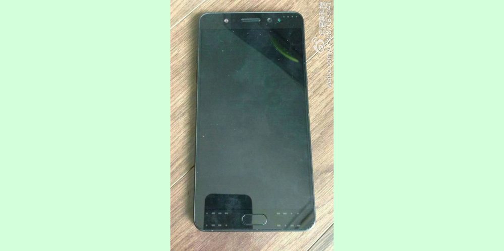 Note 7 Flat