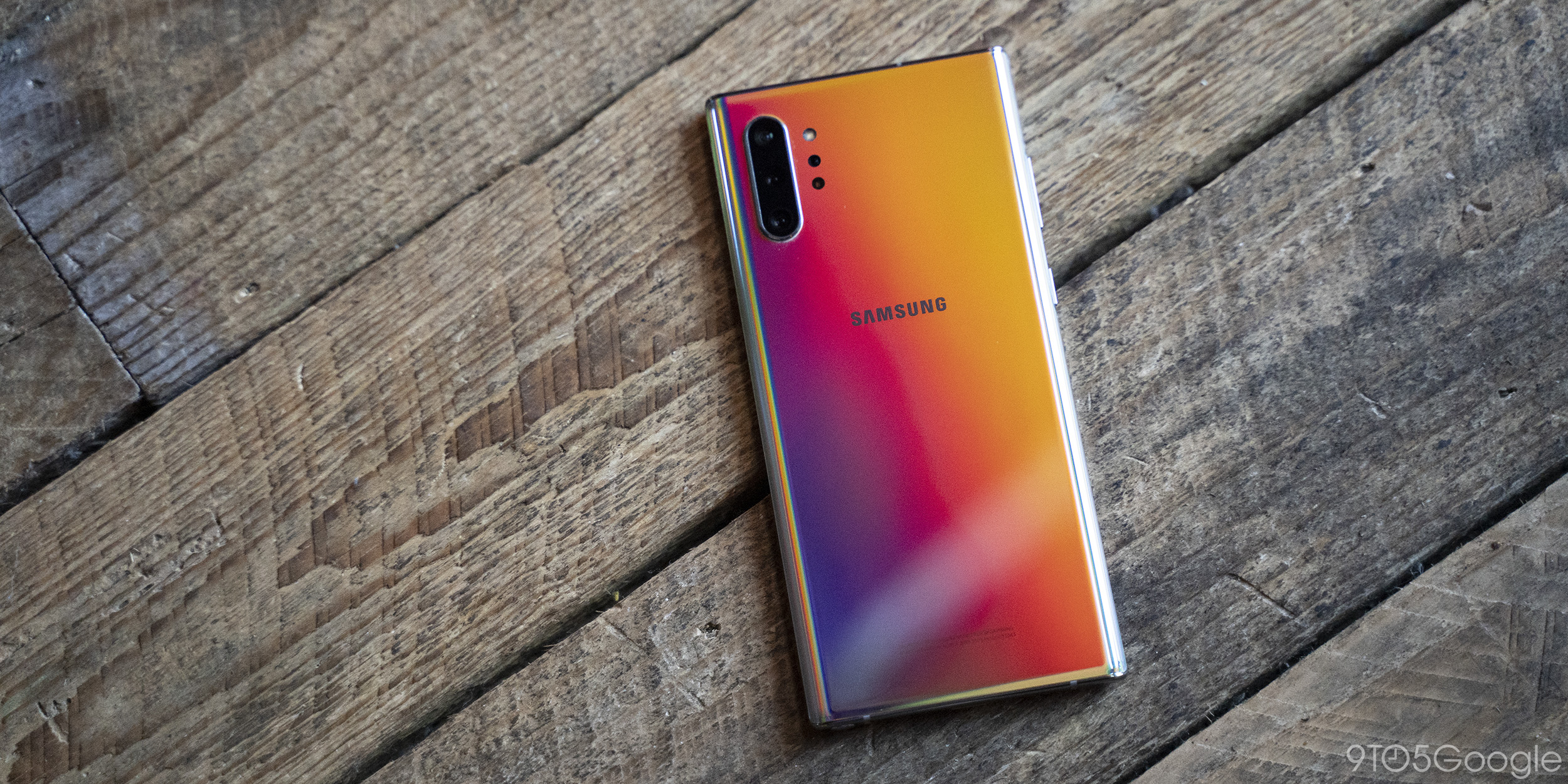 galaxy note 10+ aura glow