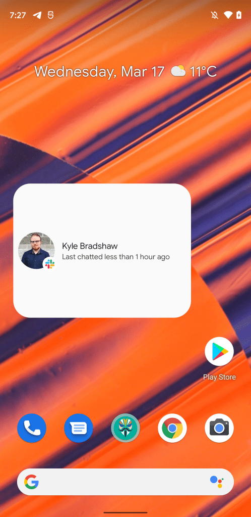Android 12 People Space widget with a label reading "Last chatted less than 1 hour ago"