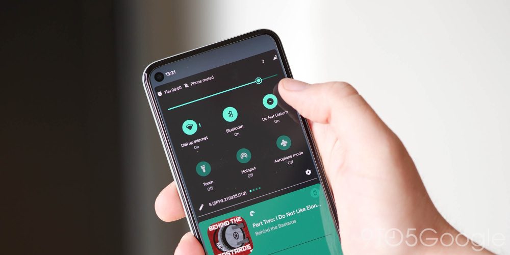 Quick Settings toggles with text indicator in Android 12 Developer Preview 3 (1)