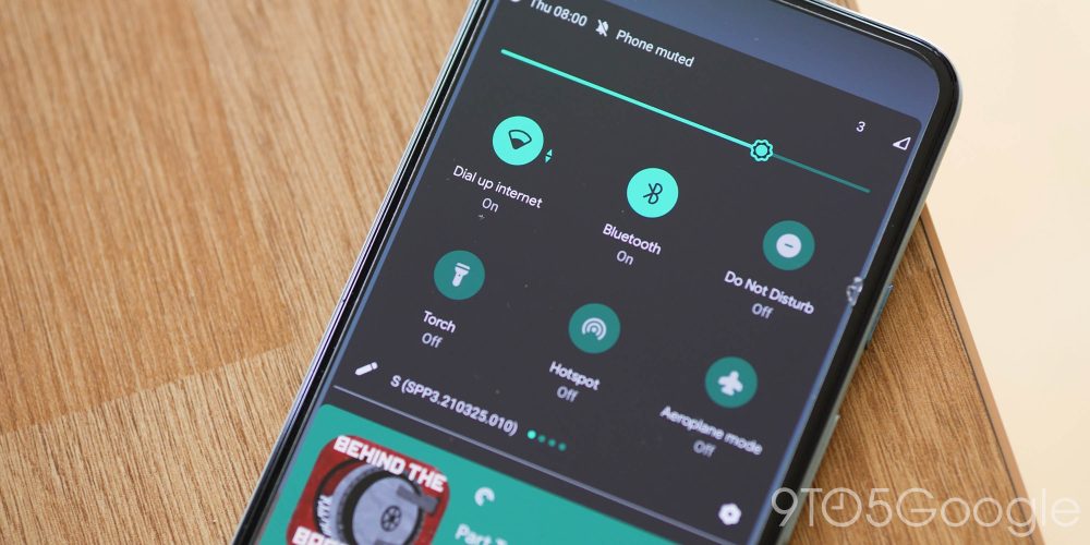 Quick Settings toggles with text indicator in Android 12 Developer Preview 3 (2)
