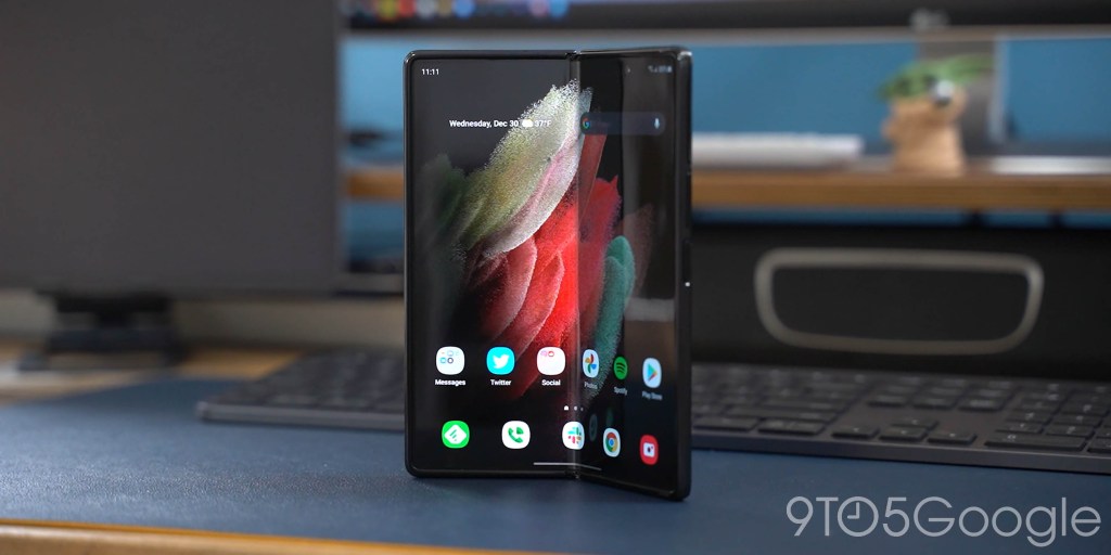 pixel foldable