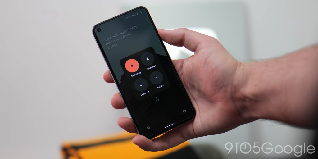Lockdown mode toggle in Android 12 Beta 5