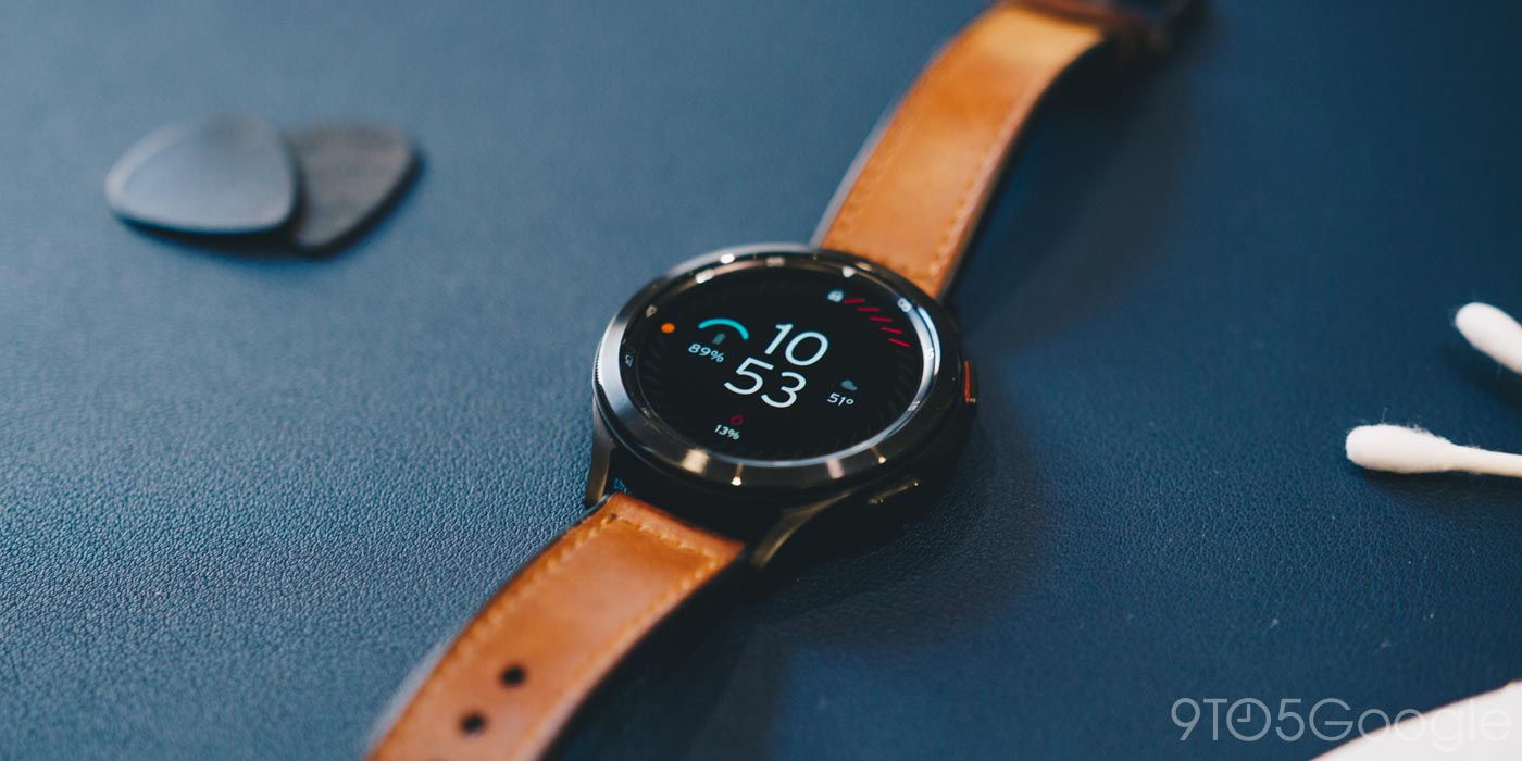 Clean Galaxy Watch 4 bezel