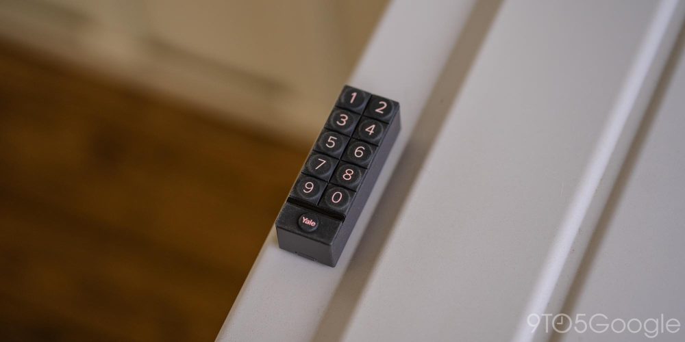 yale smart delivery box keypad