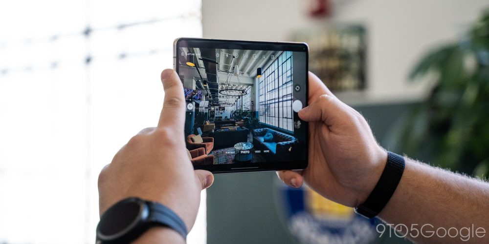 galaxy z fold 4 camera