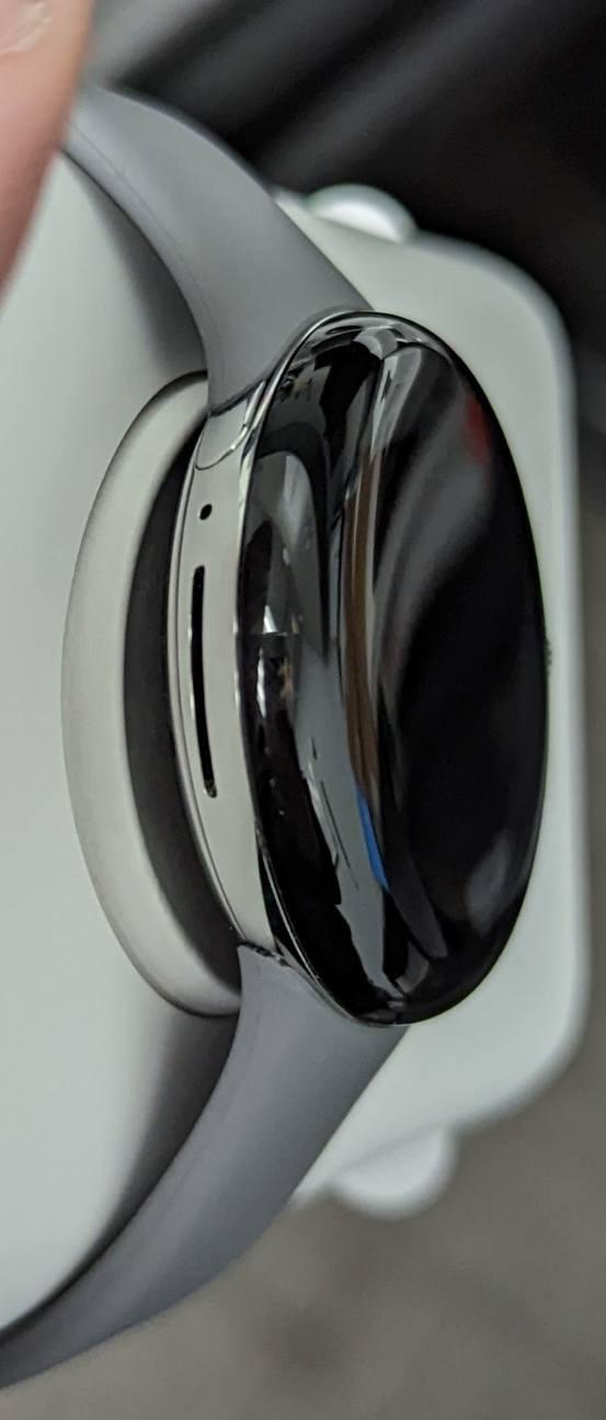 Pixel Watch unboxing