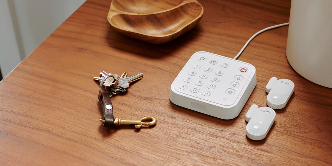 arlo home security system