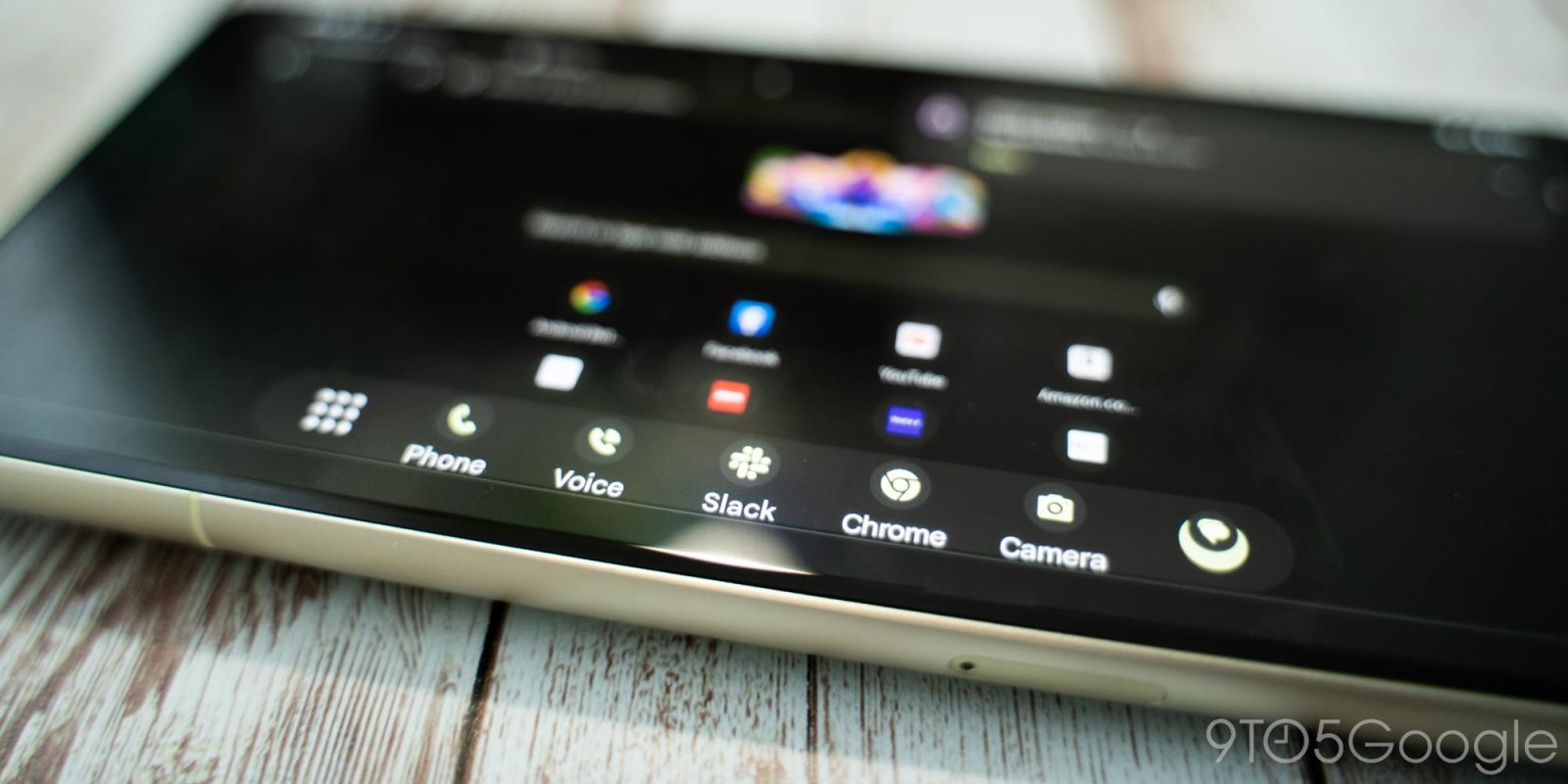 android 14 taskbar labels