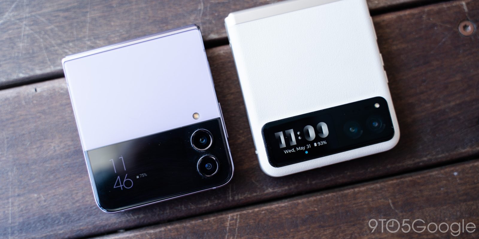samsung galaxy z flip 4 and motorola razr