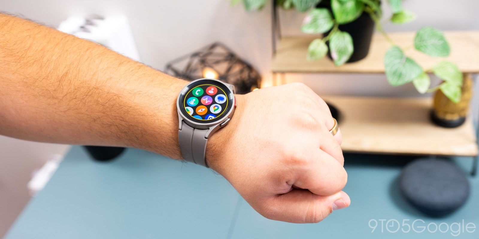 Universal Gestures galaxy watch