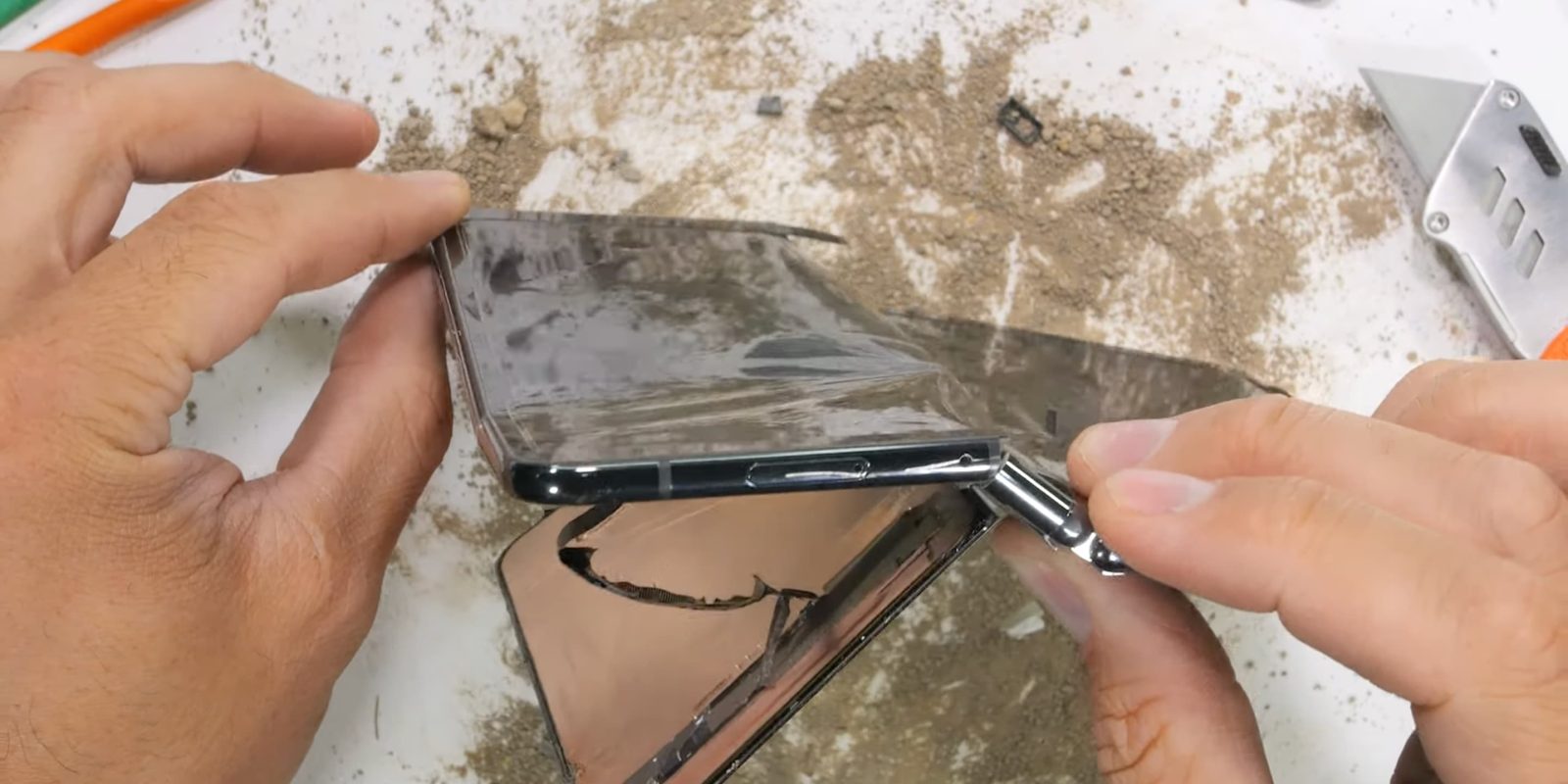 Pixel Fold teardown autopsy