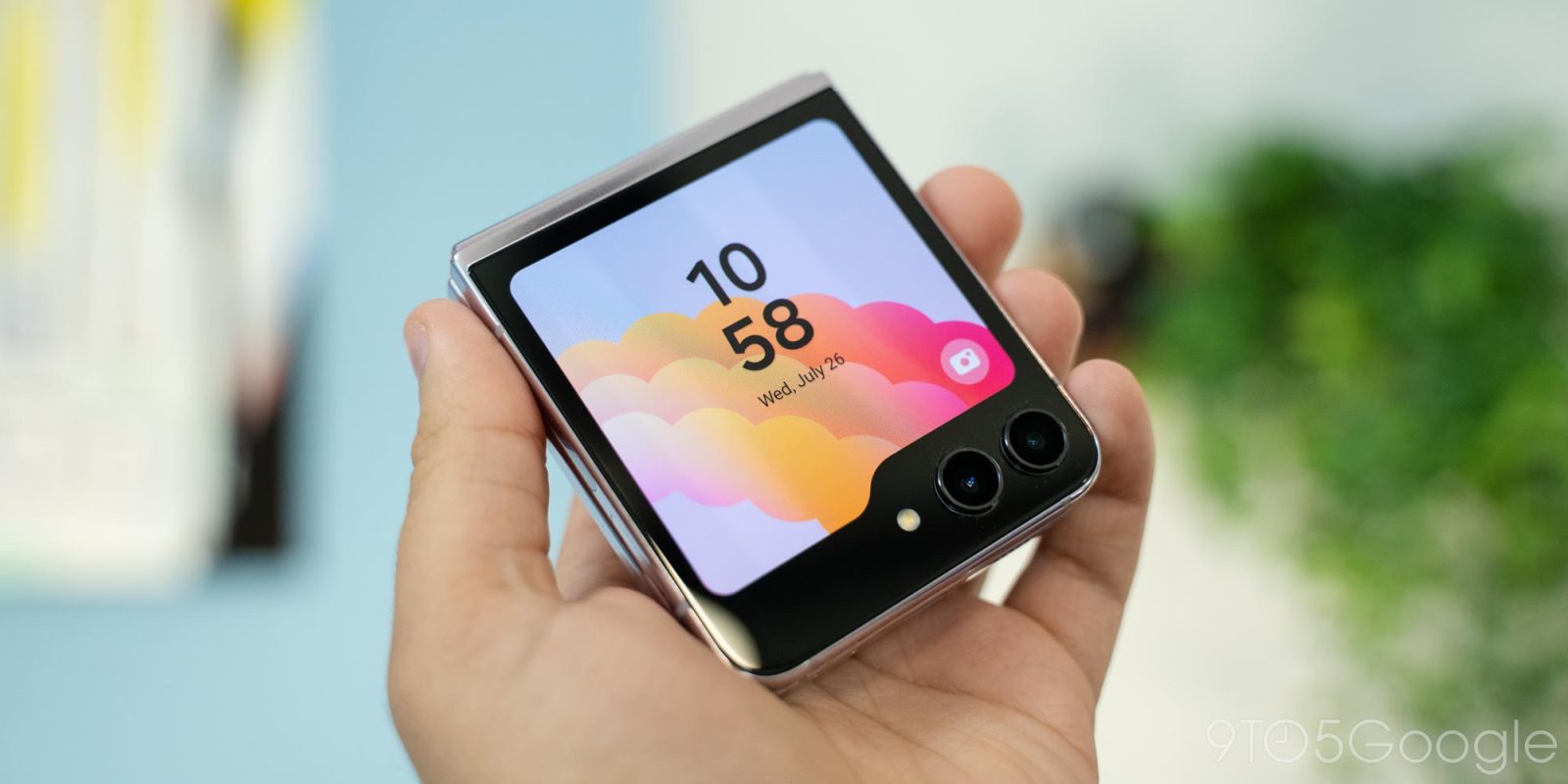 galaxy z flip 5 cover display